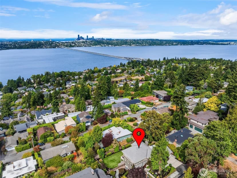 Property photo for 3045 71st Avenue Se, Mercer Island photo 40