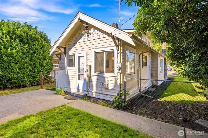 Property photo for 4501 Pacific Avenue, Tacoma photo 26