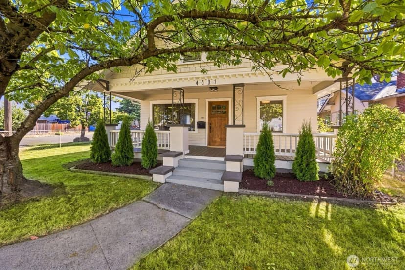 Property photo for 4501 Pacific Avenue, Tacoma