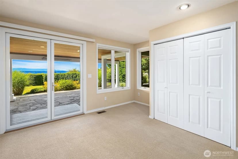 Property photo for 17020 74th Avenue W, Edmonds photo 33