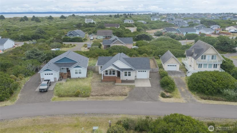Property photo for 1092 Crestshire Loop Sw, Ocean Shores photo 31