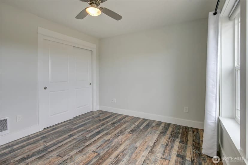 Property photo for 1092 Crestshire Loop Sw, Ocean Shores photo 23