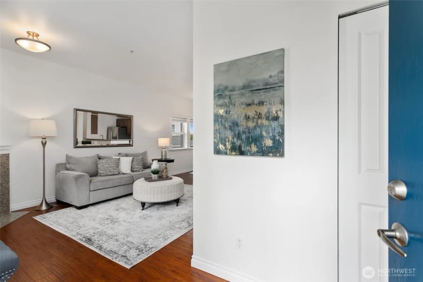Property photo for 2952 Sw Raymond Street, Seattle photo 4
