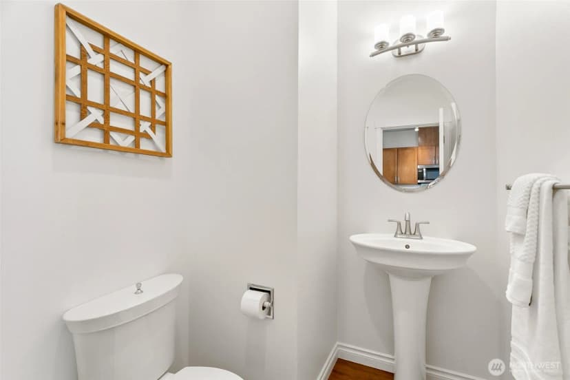 Property photo for 2952 Sw Raymond Street, Seattle photo 23