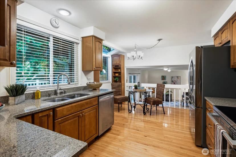 Property photo for 22414 Ne 12th Court, Sammamish photo 10