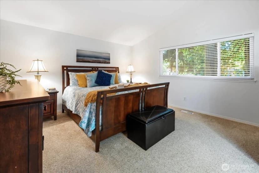 Property photo for 22414 Ne 12th Court, Sammamish photo 25