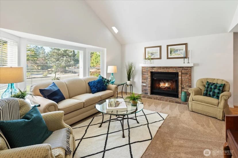 Property photo for 22414 Ne 12th Court, Sammamish photo 6