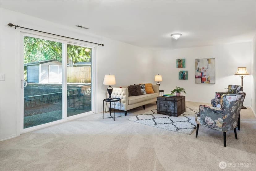 Property photo for 22414 Ne 12th Court, Sammamish photo 13
