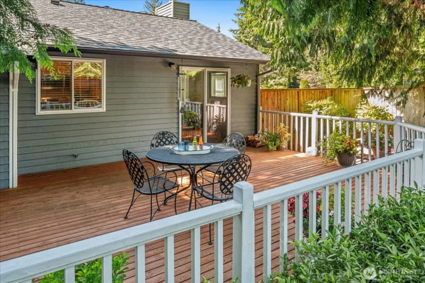 Property photo for 22414 Ne 12th Court, Sammamish photo 32