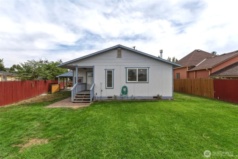 Property photo for 408 S 8th Avenue, Walla Walla photo 19