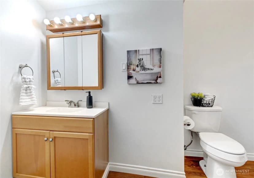 Property photo for 8106 228th Street Sw, Edmonds photo 19