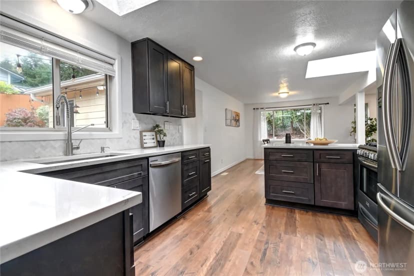 Property photo for 8106 228th Street Sw, Edmonds photo 14