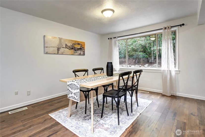Property photo for 8106 228th Street Sw, Edmonds photo 8