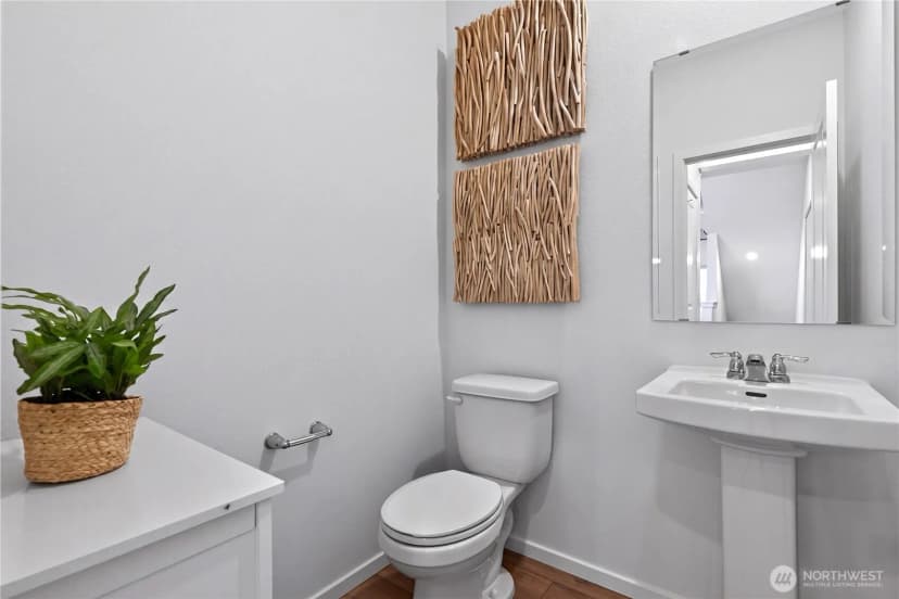 Property photo for 9674 Mineral Avenue Nw, Silverdale photo 18