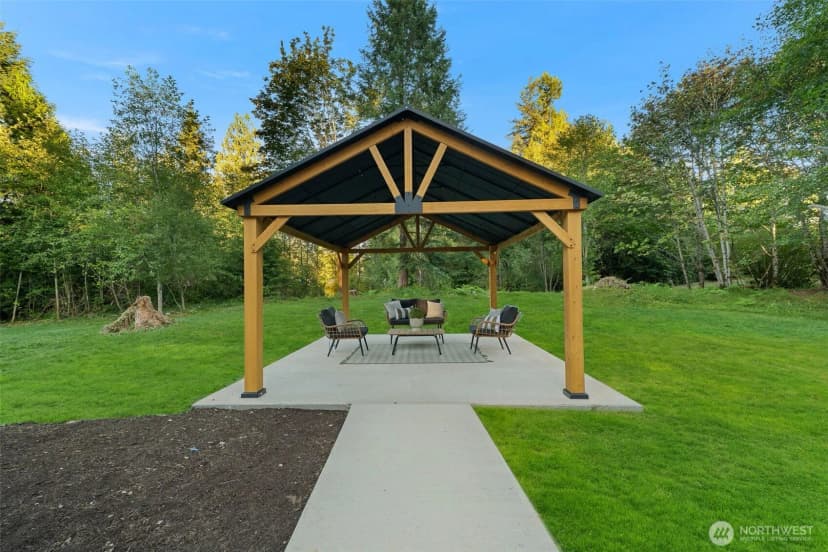 Property photo for 14930 Dubuque Road, Snohomish photo 32