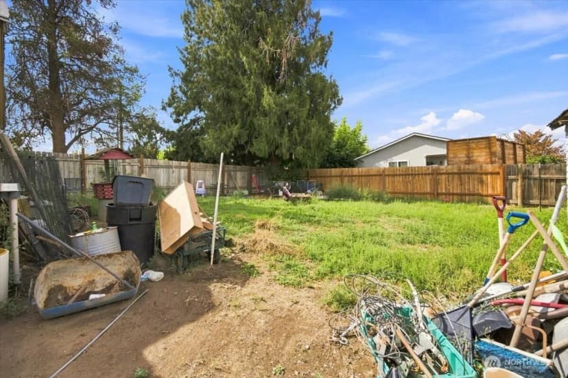 Property photo for 703 N 5th Street, Grandview photo 13