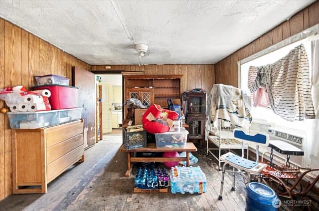Property photo for 703 N 5th Street, Grandview photo 3