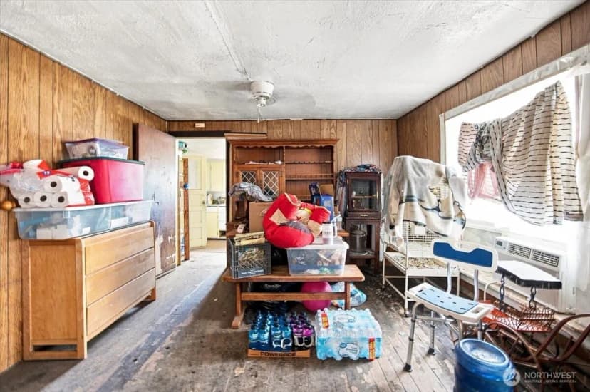 Property photo for 703 N 5th Street, Grandview photo 3