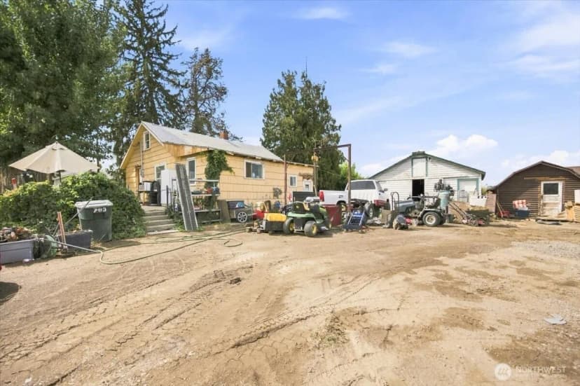 Property photo for 703 N 5th Street, Grandview photo 10