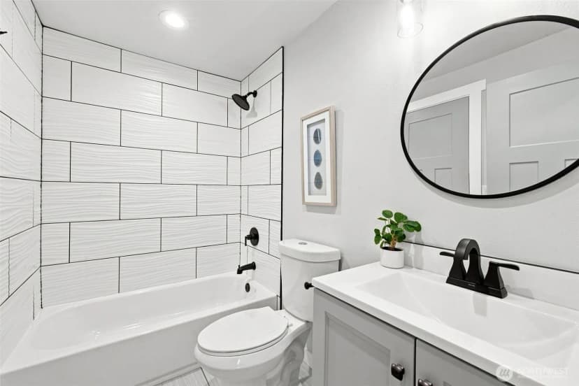 Property photo for 4617 47th Avenue S, Seattle photo 17