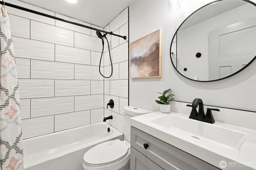 Property photo for 4617 47th Avenue S, Seattle photo 25