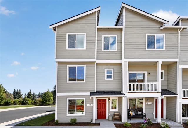 Property photo for 9649 Mineral Avenue Nw, Silverdale