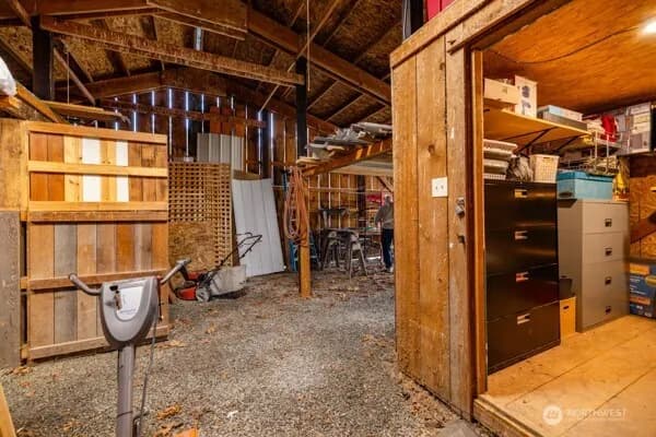 Property photo for 28467 E Gilligan Creek Road, Sedro Woolley photo 33