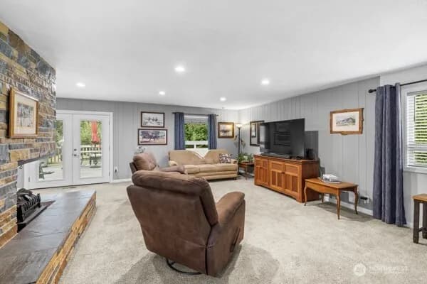 Property photo for 28467 E Gilligan Creek Road, Sedro Woolley photo 16
