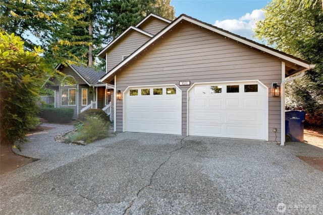 Property photo for 1011 16th Court, Mukilteo photo 3