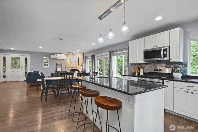 Property photo for 16931 Se Newport Way, Bellevue photo 14