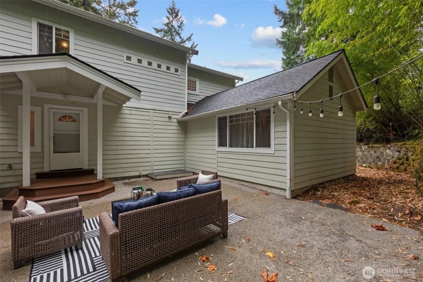 Property photo for 16931 Se Newport Way, Bellevue photo 10