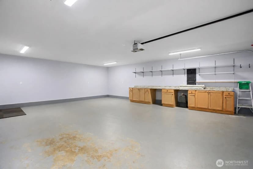 Property photo for 16931 Se Newport Way, Bellevue photo 40
