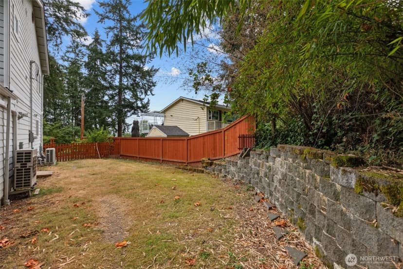 Property photo for 16931 Se Newport Way, Bellevue photo 12
