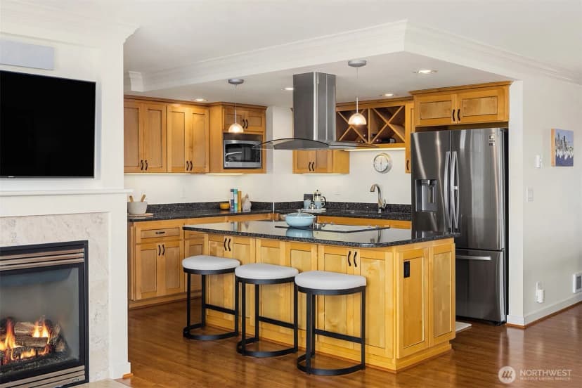 Property photo for 100 Ward Street #601, Seattle photo 19