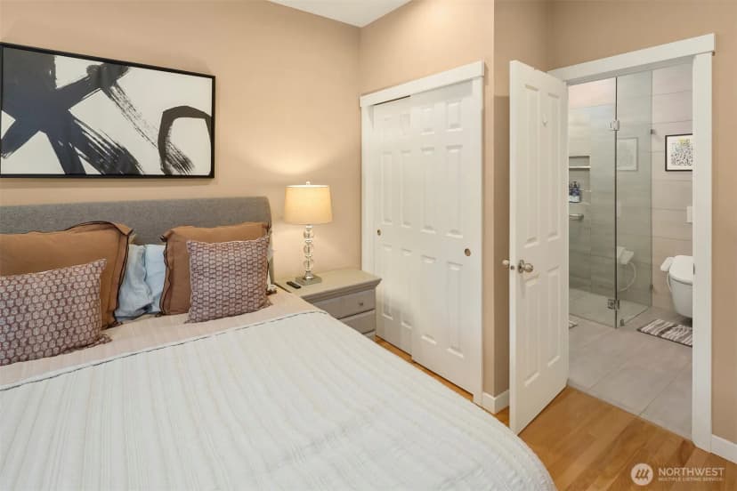 Property photo for 213 245th Place Ne, Sammamish photo 16