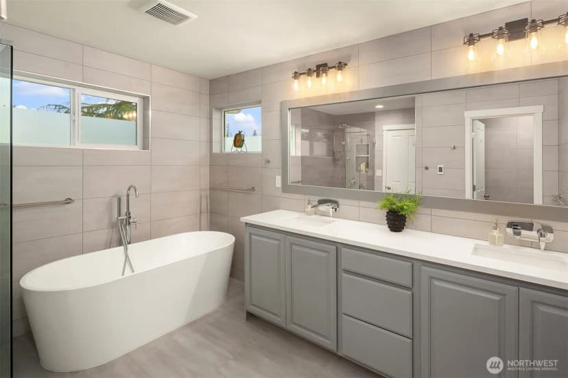 Property photo for 213 245th Place Ne, Sammamish photo 25