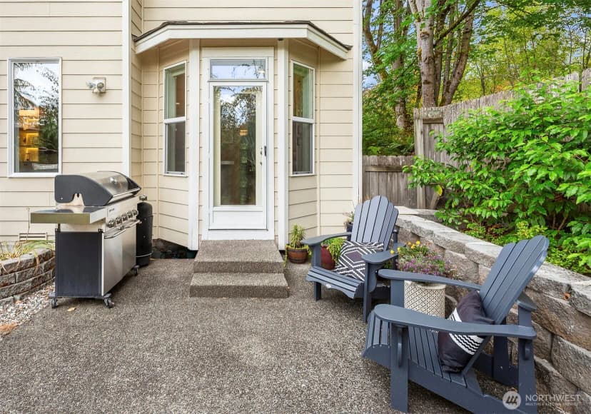 Property photo for 213 245th Place Ne, Sammamish photo 18