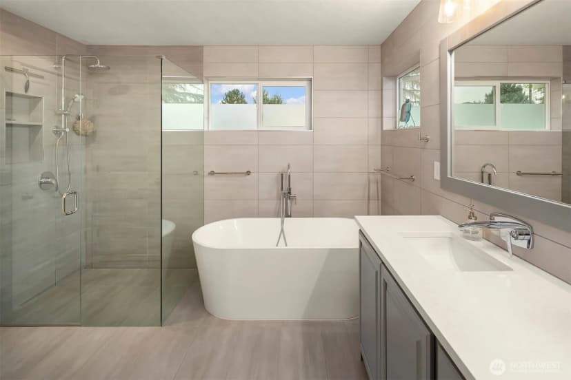 Property photo for 213 245th Place Ne, Sammamish photo 26