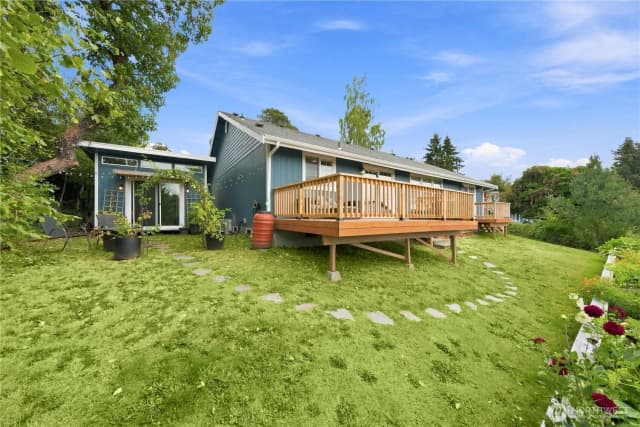 Property photo for 10217 21st Avenue Sw, Seattle photo 3