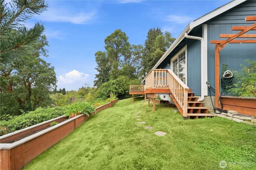 Property photo for 10217 21st Avenue Sw, Seattle photo 24