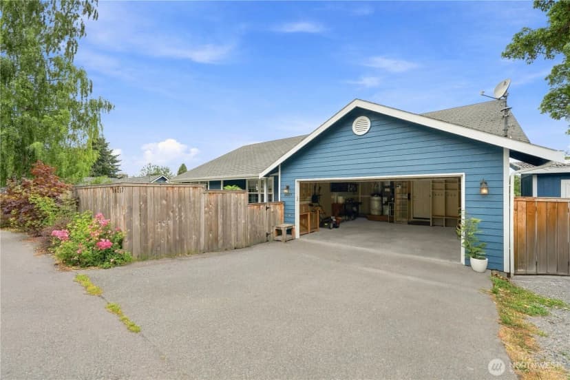 Property photo for 10217 21st Avenue Sw, Seattle photo 29