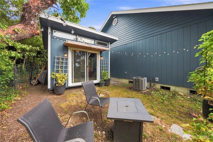 Property photo for 10217 21st Avenue Sw, Seattle photo 27