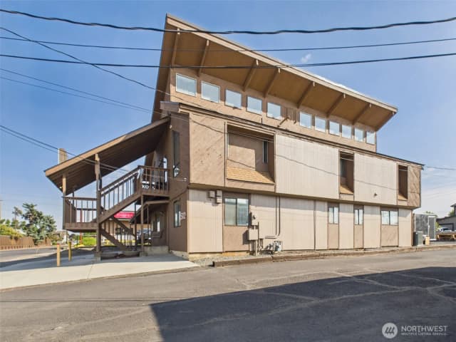 Property photo for 512 Cedar Street, Walla Walla photo 4