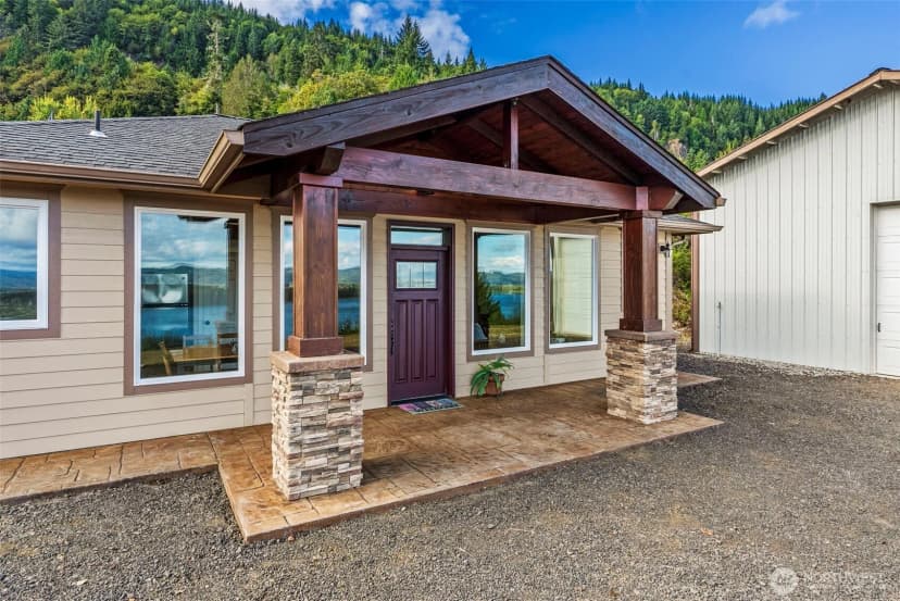 Property photo for 1664 E State Route 4, Cathlamet photo 16
