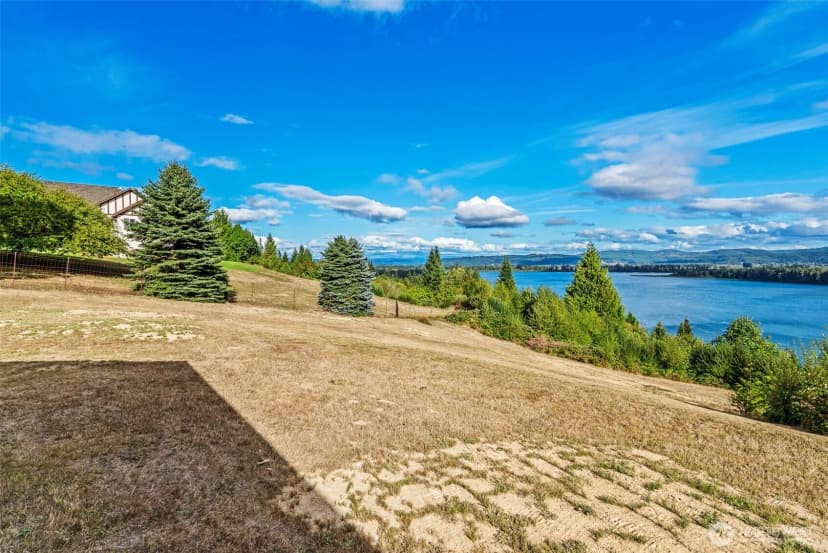 Property photo for 1664 E State Route 4, Cathlamet photo 23