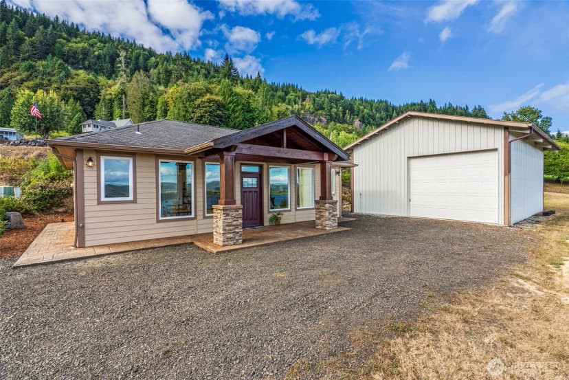 Property photo for 1664 E State Route 4, Cathlamet photo 3