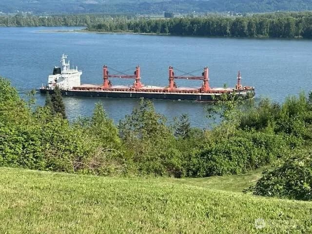 Property photo for 1664 E State Route 4, Cathlamet photo 32