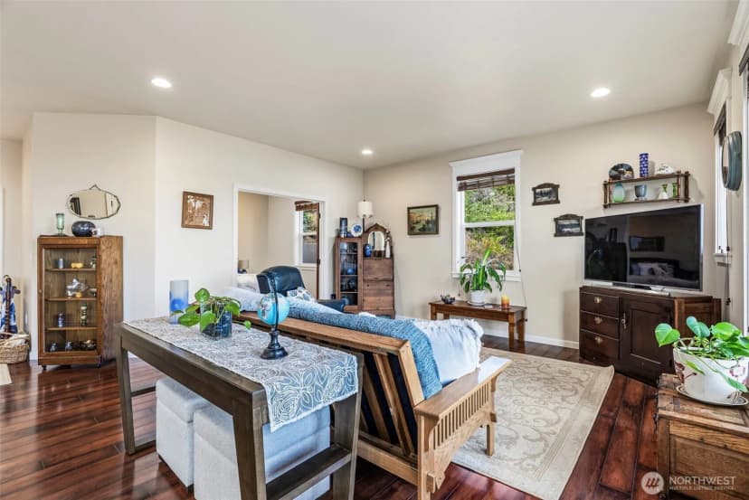 Property photo for 1664 E State Route 4, Cathlamet photo 7