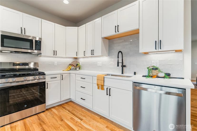 Property photo for 4100 Yonkers Street, Bellingham photo 6