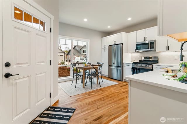 Property photo for 4100 Yonkers Street, Bellingham photo 4